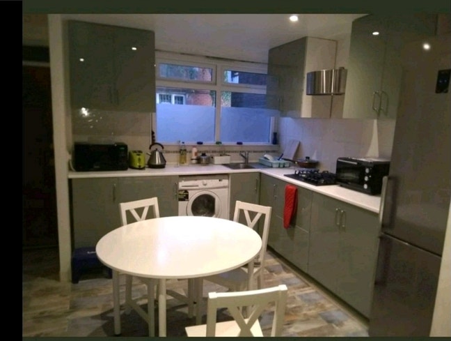 All bills included Double room in Islington Main Photo