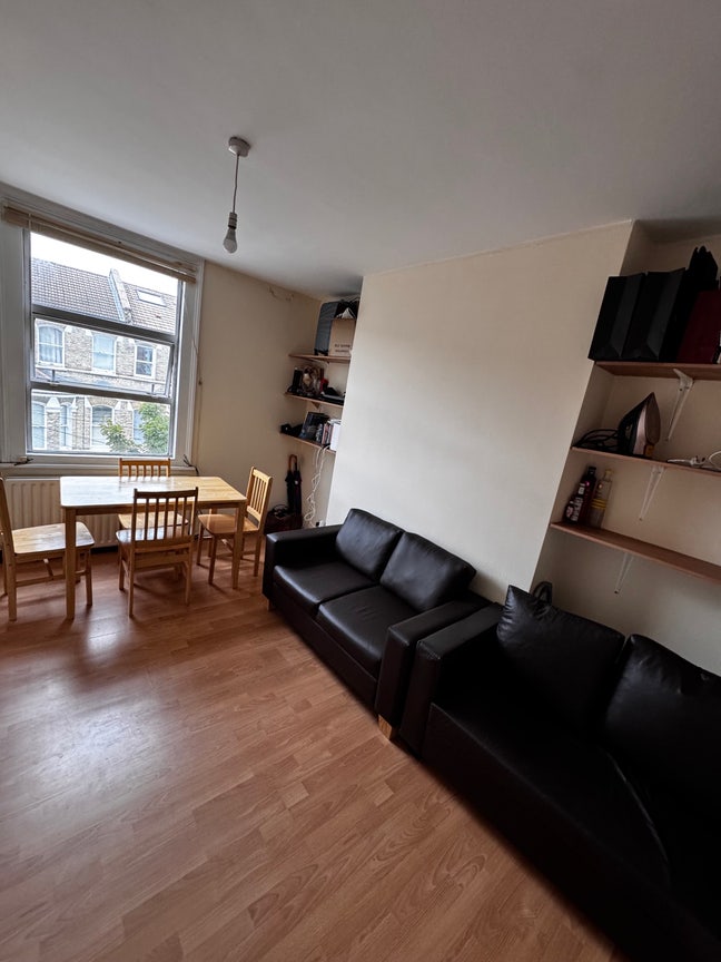 Double Room available in Clapham Main Photo