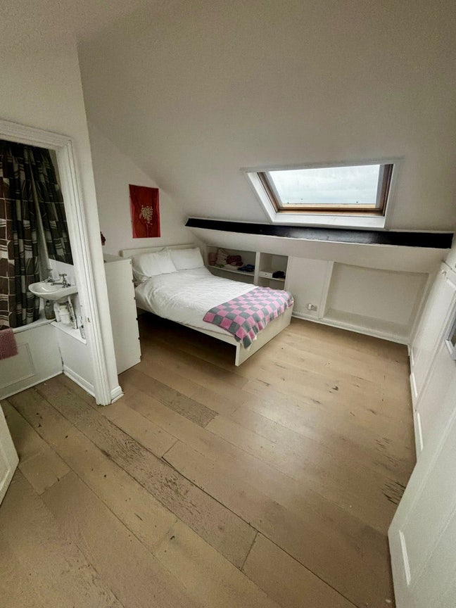 ✨Large En Suite in Tooting Bec✨ Main Photo