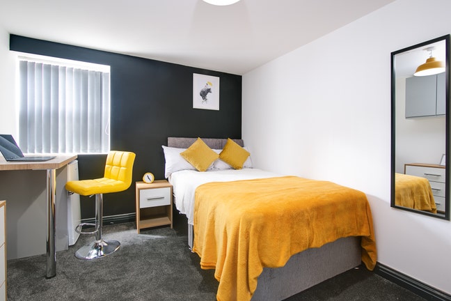 Luxury room+Ensuite+seperate living room Main Photo