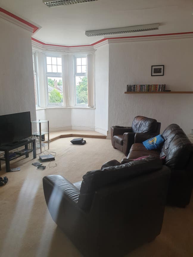 Amazing Room For Rent Main Photo