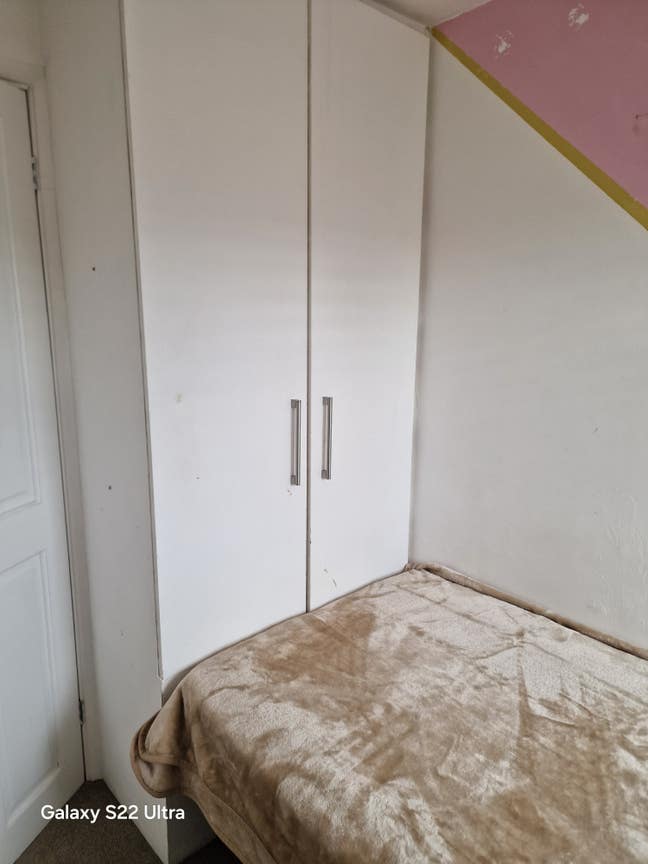 A box room available  Main Photo