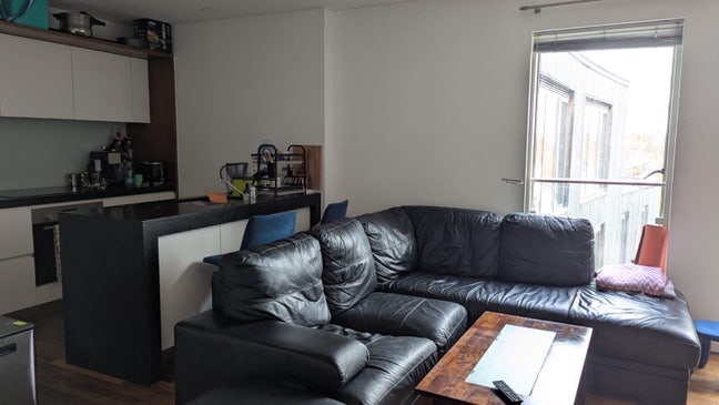 Cozy Room for Rent with private Bathroom Main Photo