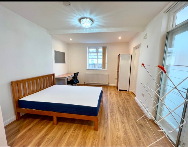 Large Double room 2Minute Coop/Tesco 10Minute UEA Main Photo