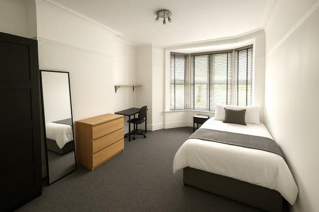 No Deposit Luxury Rooms - View Today Main Photo