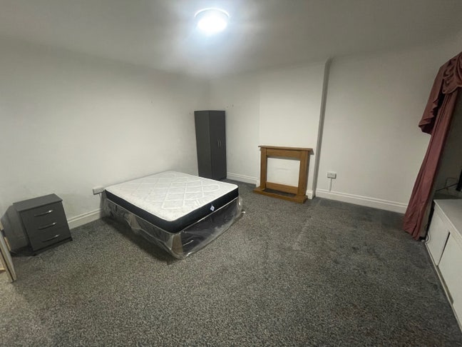Supported Accommodation, Hall Green, double rooms  Main Photo