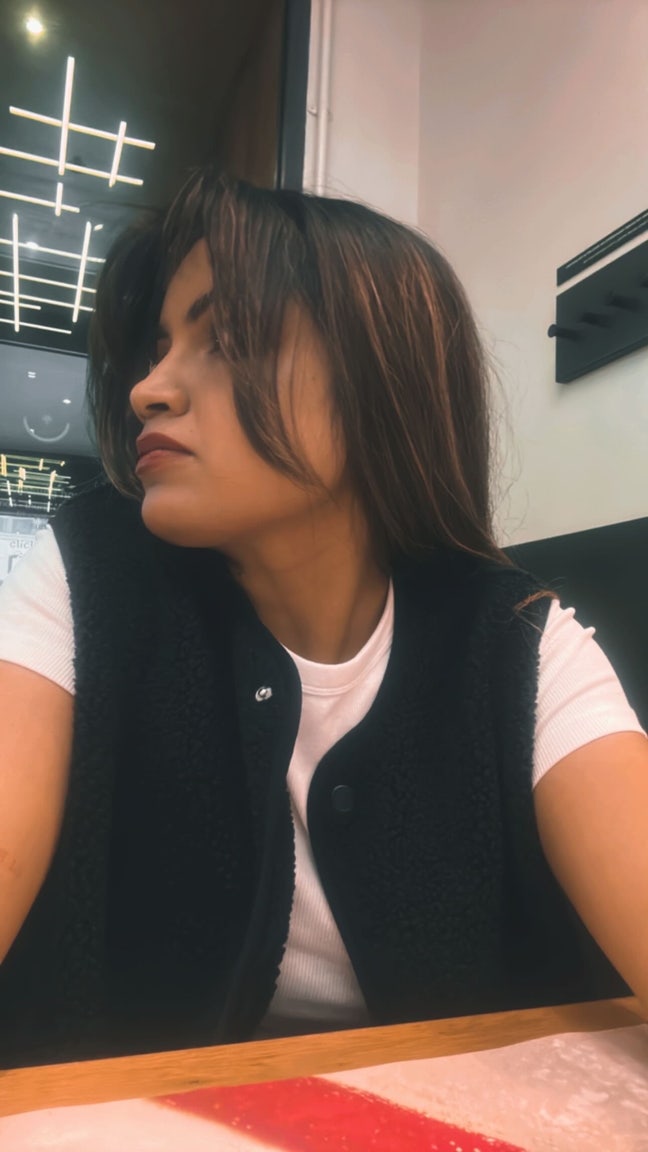 Double Room for working professional Main Photo