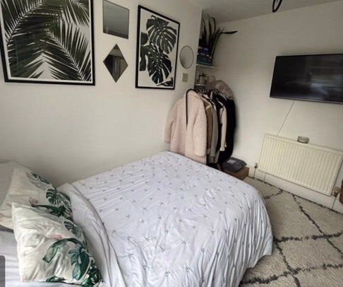 Lovely room in gorgeous Bermondsey house! 🏡 Main Photo