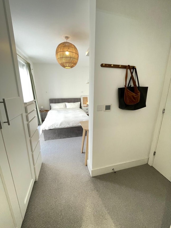 Ensuite Double | Female Flat | Furnished New-Build Main Photo