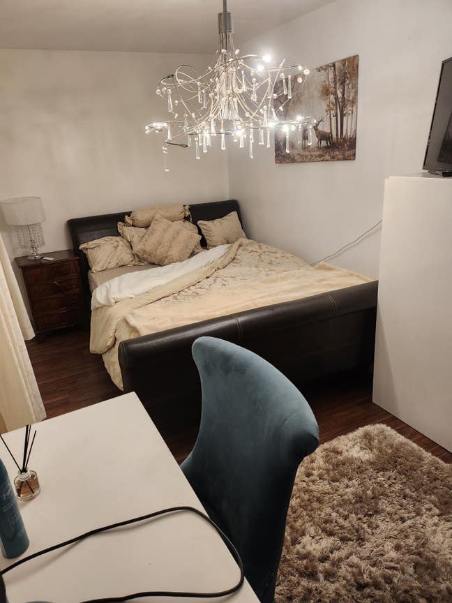 Stunning private double room with ensuite Main Photo