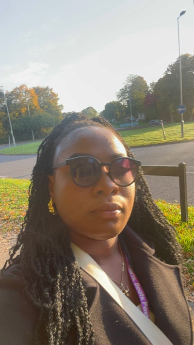 I am a female student aged 34. I am looking f... Main Photo