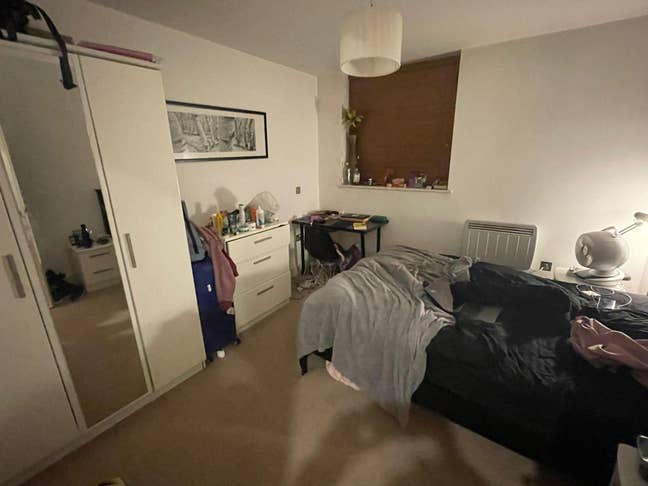 Double room/own bathroom/parking - new islington Main Photo