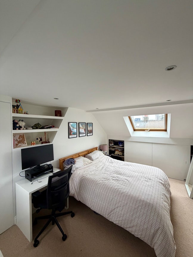 ☀️ Bright En-suite couples room Main Photo