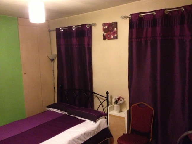 Double Room in Commercial Crescent Main Photo