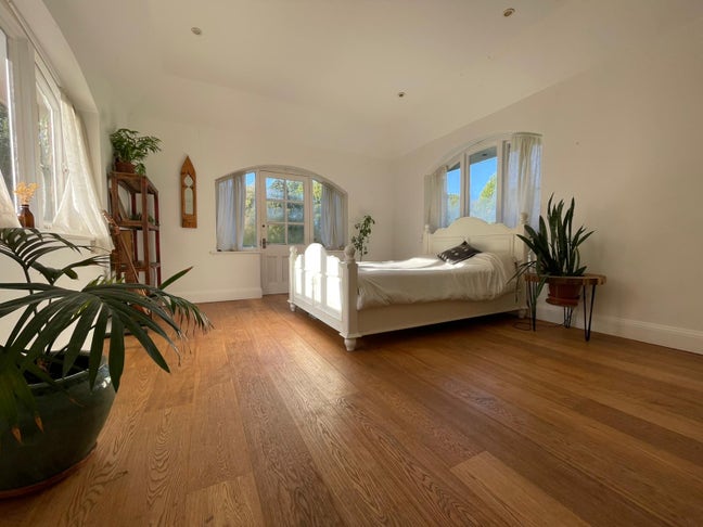 Beautiful Double Room in Forest Row Main Photo