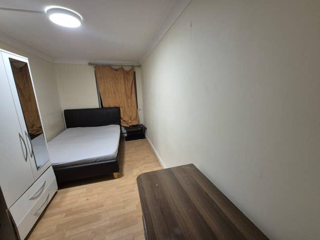 Double Room To Rent In Southgate Main Photo