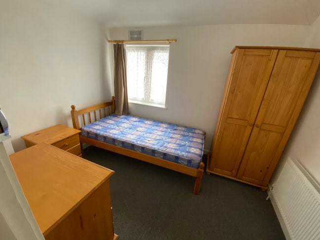 🔥🔥 Spacious Single Room Wembley 🔥🔥 Main Photo