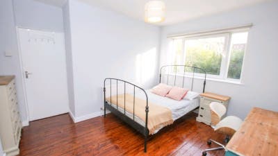 2 Furnished Double/Large Rooms Flat N1 Main Photo