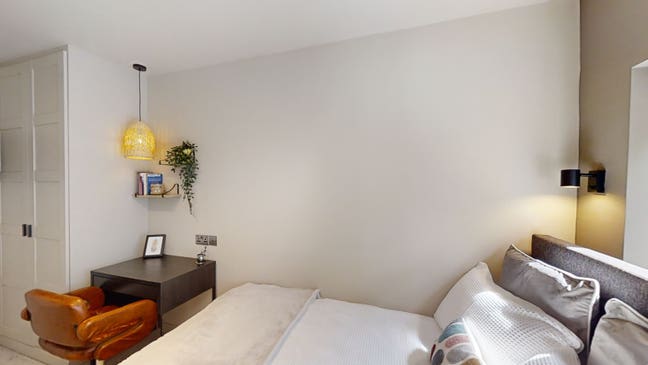 Refurbed Double rooms - Strood  Main Photo