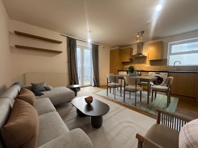 1-Bedroom Maisonette Available at BS4 Main Photo