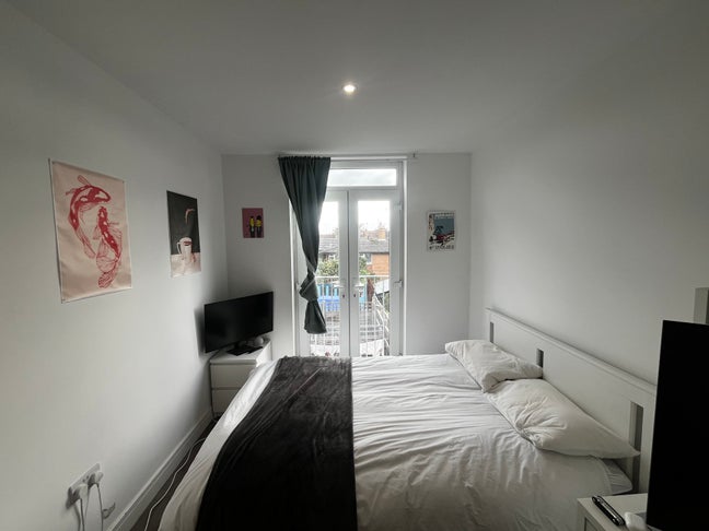 En-suite Double in a Social House Main Photo