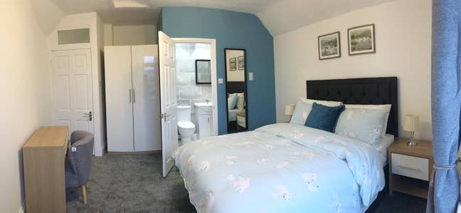 Luxury Furnished Room Main Photo