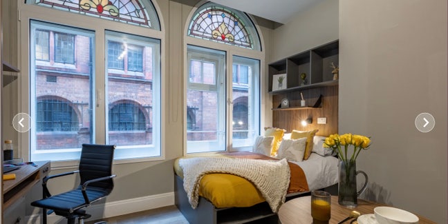 Chamberlain Place: Luxury Studio Main Photo