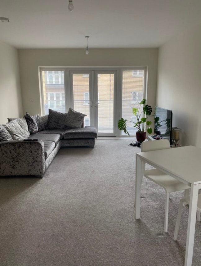 Available Double Room with En-Suite  Main Photo