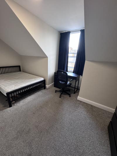 Ensuite Room Avaibale Near City Centre Main Photo