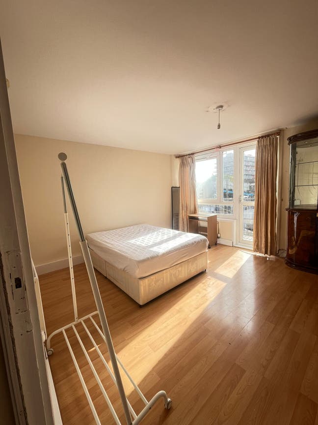 Big room for couples in Deptford  Main Photo