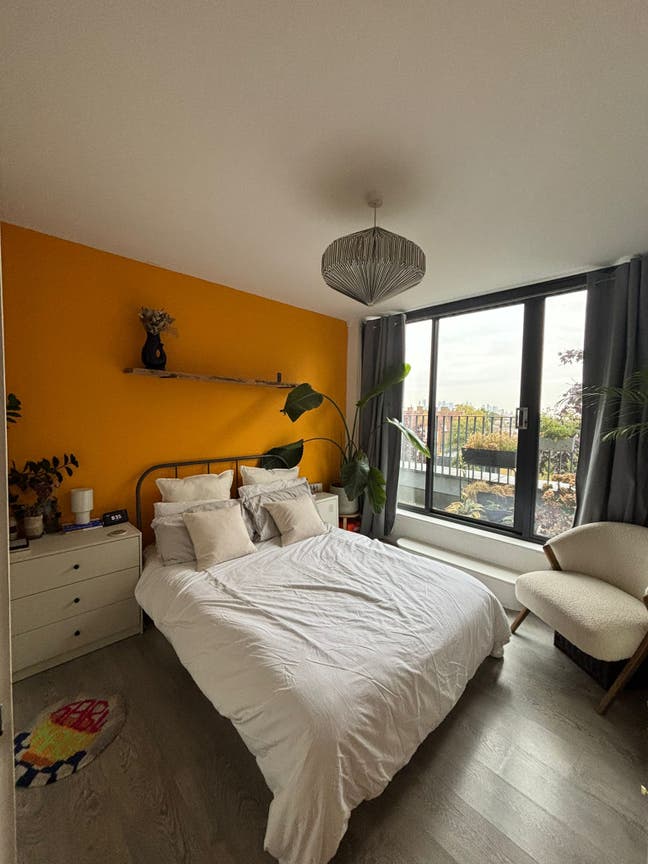 Double room + own bathroom  Main Photo