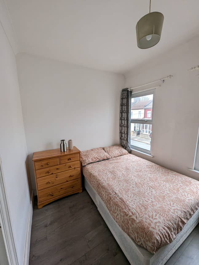 🫧 Bright Doube Bedroom – 10 Mins to Wood Green Main Photo