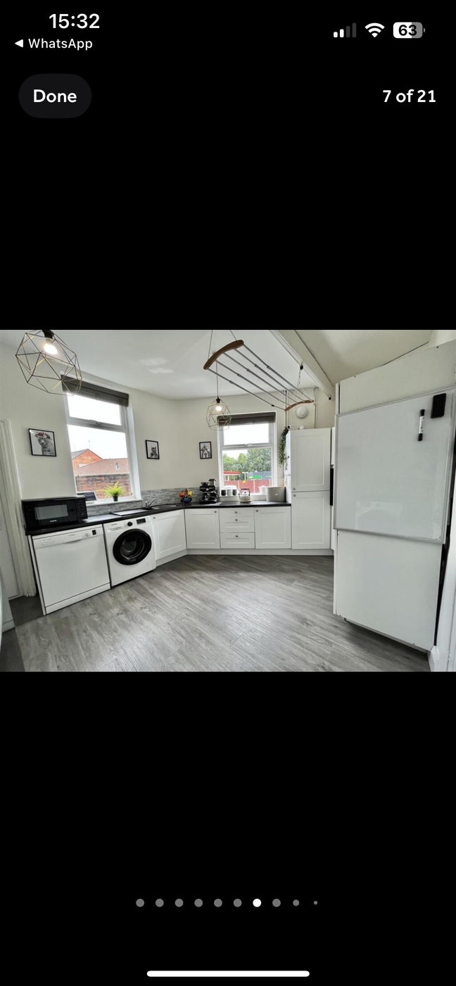 Cosy Home Stalybridge  Main Photo