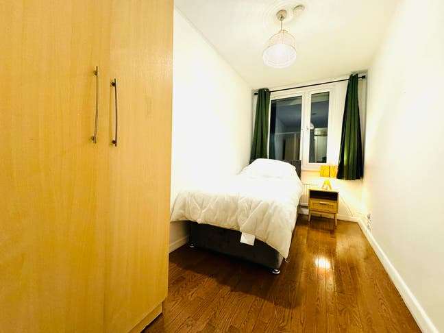 Affordable Room in Bermondsey/Shared Living Room Main Photo