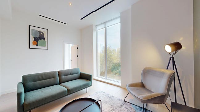 * Great Flat in Hounslow- Book a Viewing! Main Photo