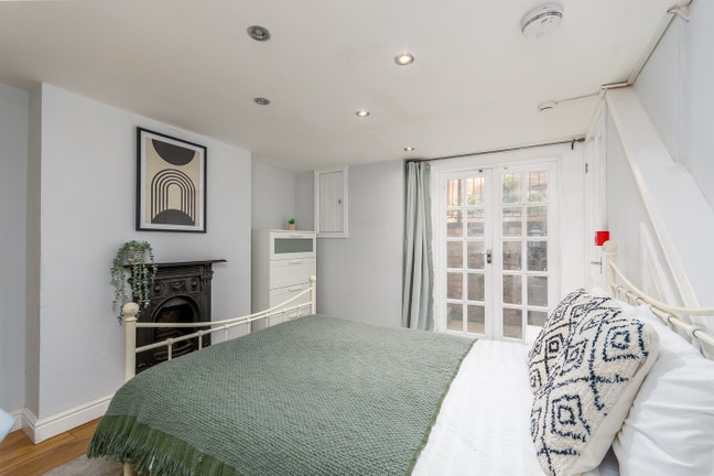 🌿 Elegant Rooms – £150 Off First Month 🌿 Main Photo