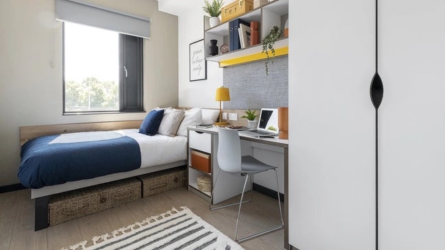 Ensuite Student Room • Riverside Mezzino Main Photo