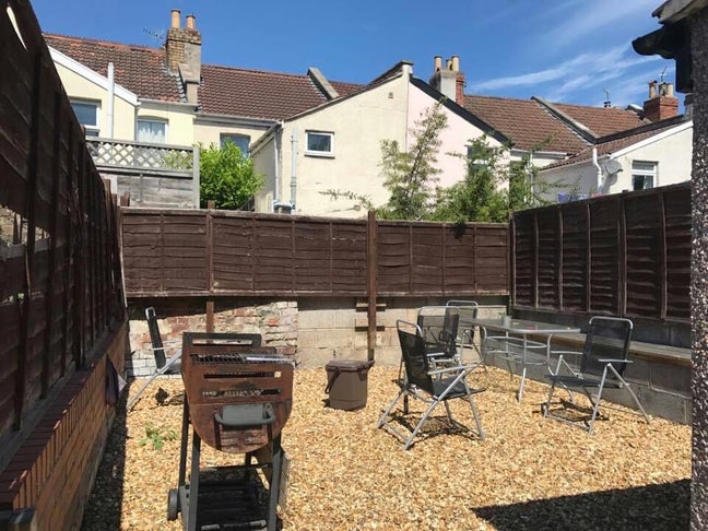 Lovely room friendly house. bills inc no deposit  Main Photo