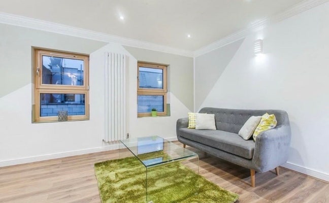 2 bedroom fancy apartment  Main Photo