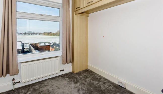 Cosy Room for Professional/Student Main Photo