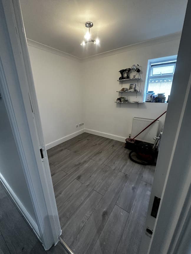En-Suite Room to let immediately  Main Photo