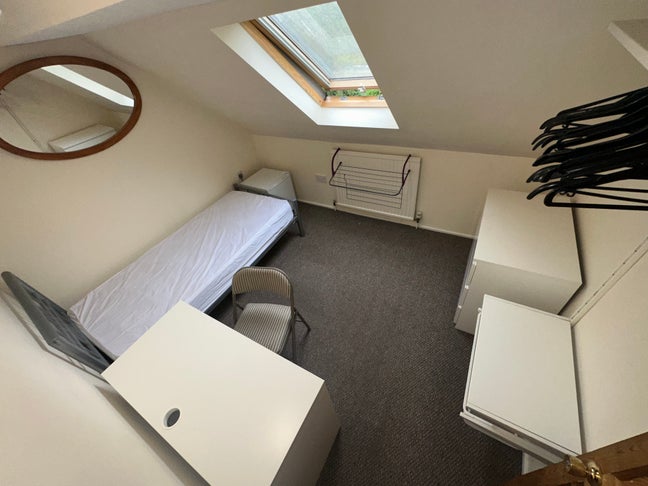 Quiet area, great value rooms WA2 Main Photo