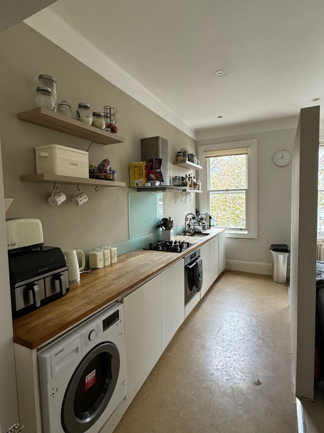 Two double rooms available in Balham flat ✨ Main Photo