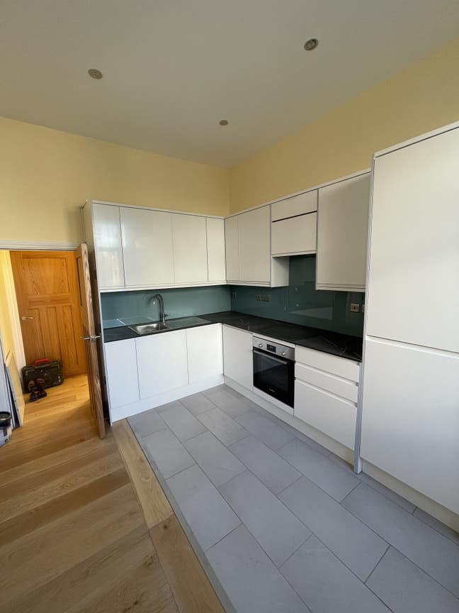 Rare 4-bedroom, 2-bathroom Flat (Islington)  Main Photo