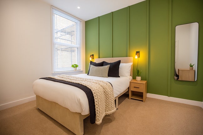  Stunning Brand-New Ensuite&Kitchenette rooms 💚  Main Photo