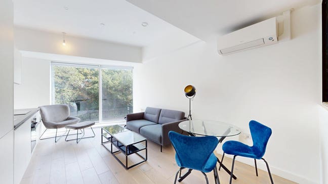* Lovely Flat in Brentford- Book a Viewing! Main Photo