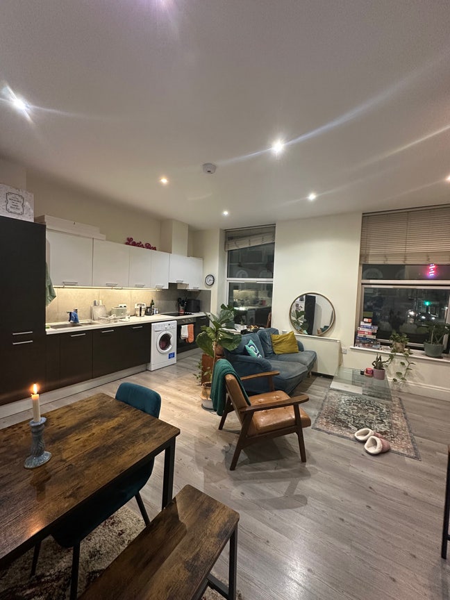 Gem in Finsbury Park, own bathroom & big terrace Main Photo