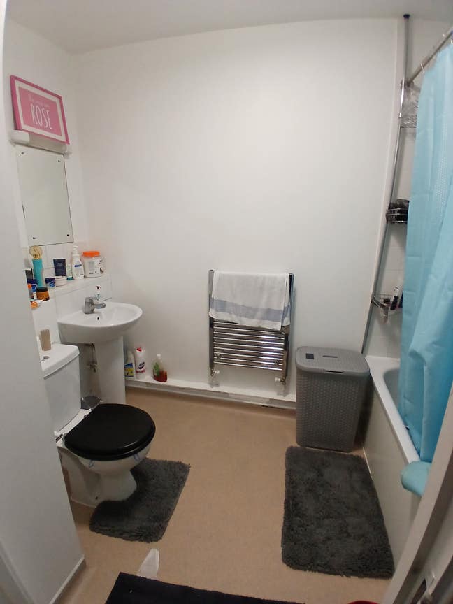 Lovely room , quite & clean  Main Photo