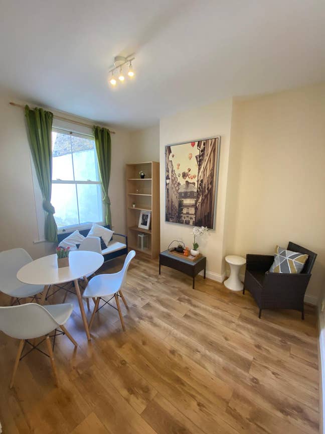 🍀New: Large  Rooms - Islington 🍀 Main Photo