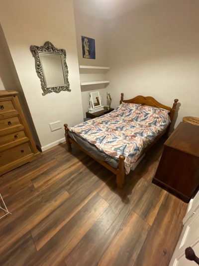 Double Room - 2 min from train station  Main Photo